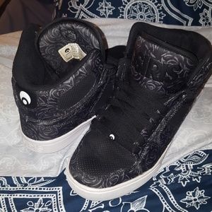 Osiris NYC 83- Money/Rose woman's sneakers